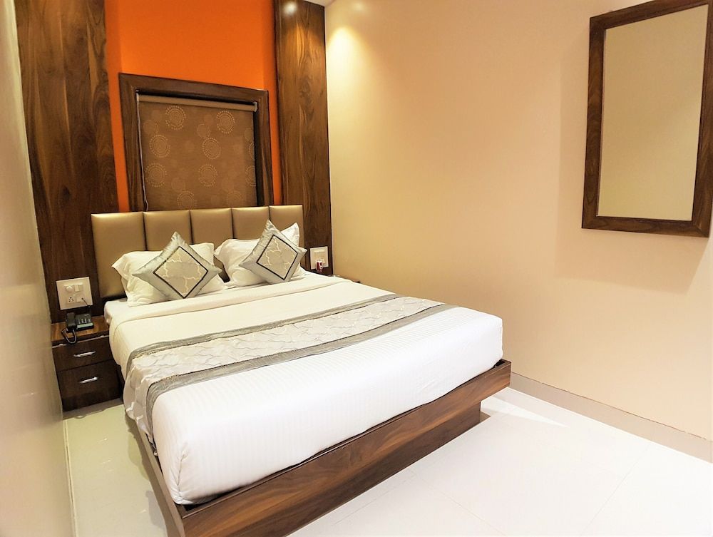 Hexa Nest Standard Double Room 7
