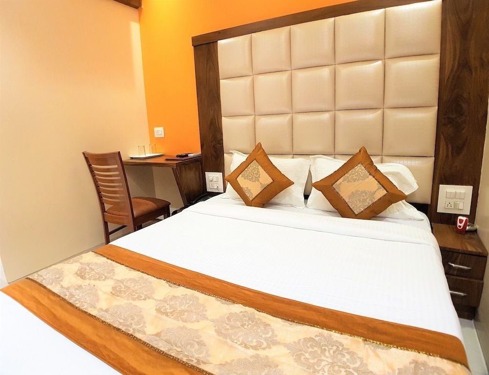 Hexa Nest Standard Double Room 3