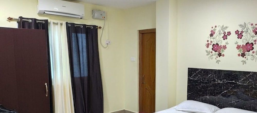undefined Hotel SRI KPN 9