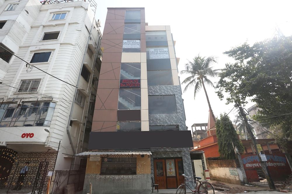 undefined OYO 24907 Hotel California 3