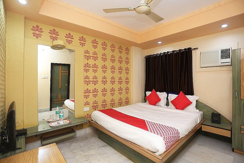 undefined OYO 24907 Hotel California