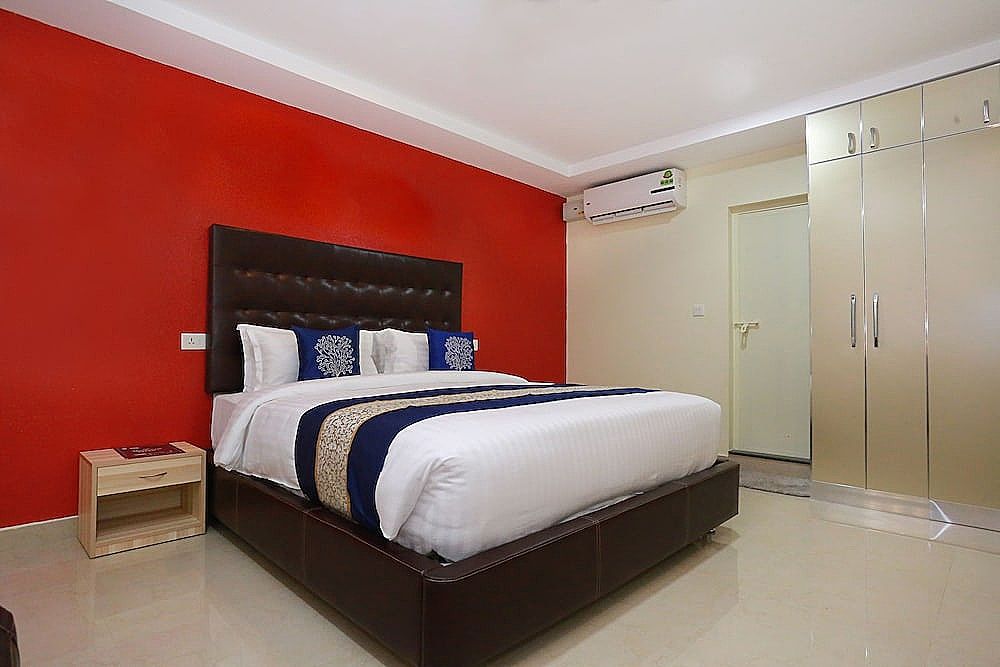 OYO 10149 Noor Residency Double or Twin Room 5