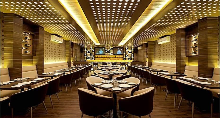 undefined Hotel Plaza 2