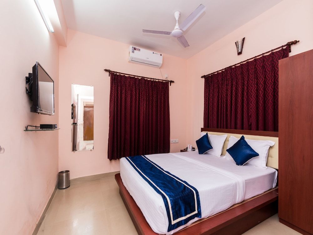OYO 9311 Kolkata Residency Double or Twin Room 8