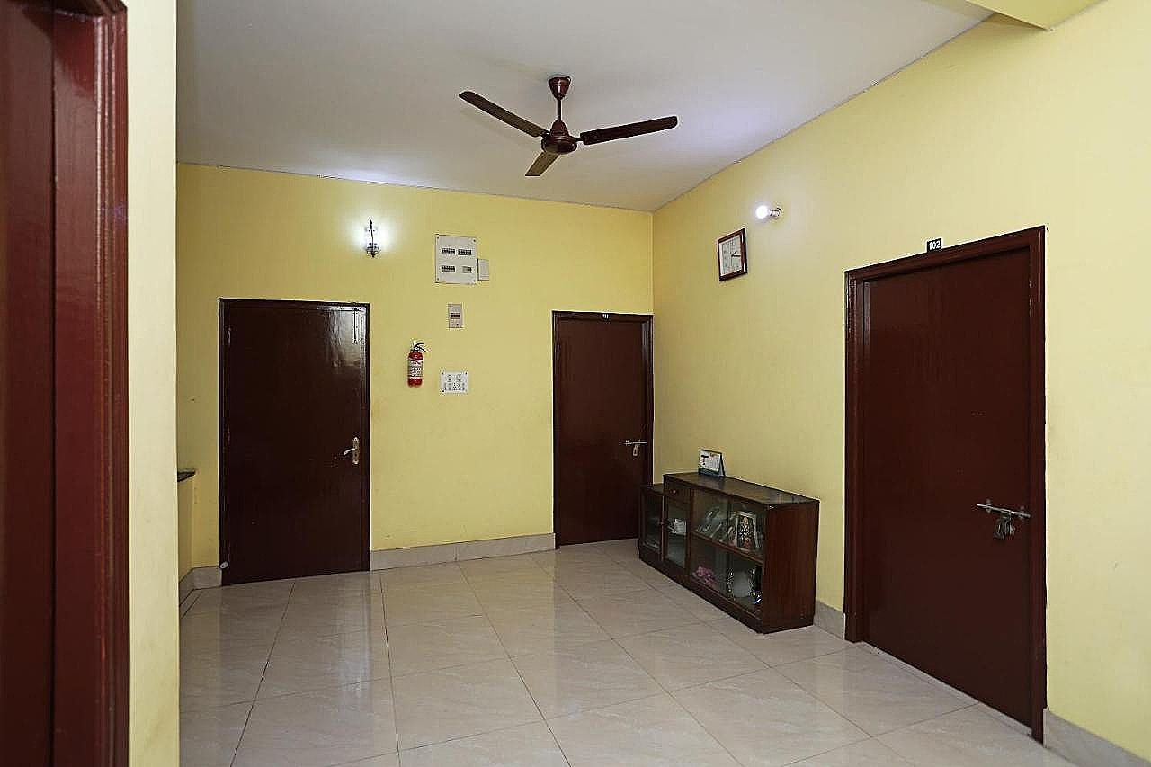 undefined OYO Flagship 13524 Swapan Guest House 2