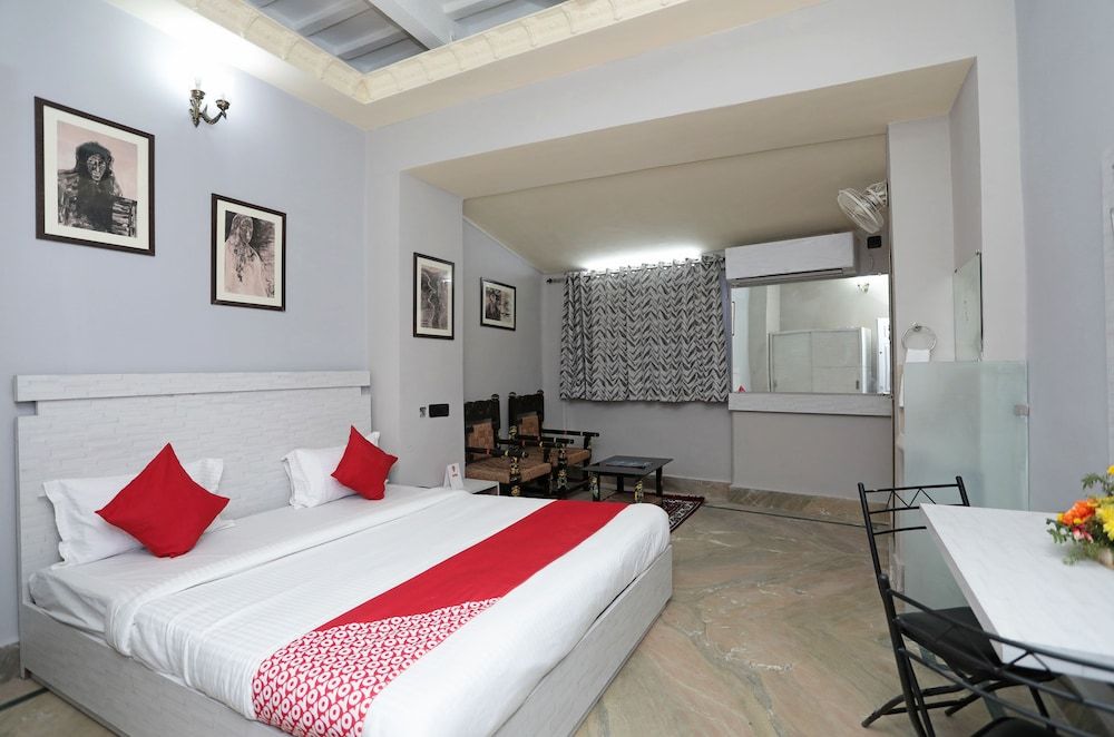 OYO 22297 Hotel 86b Double or Twin Room 5