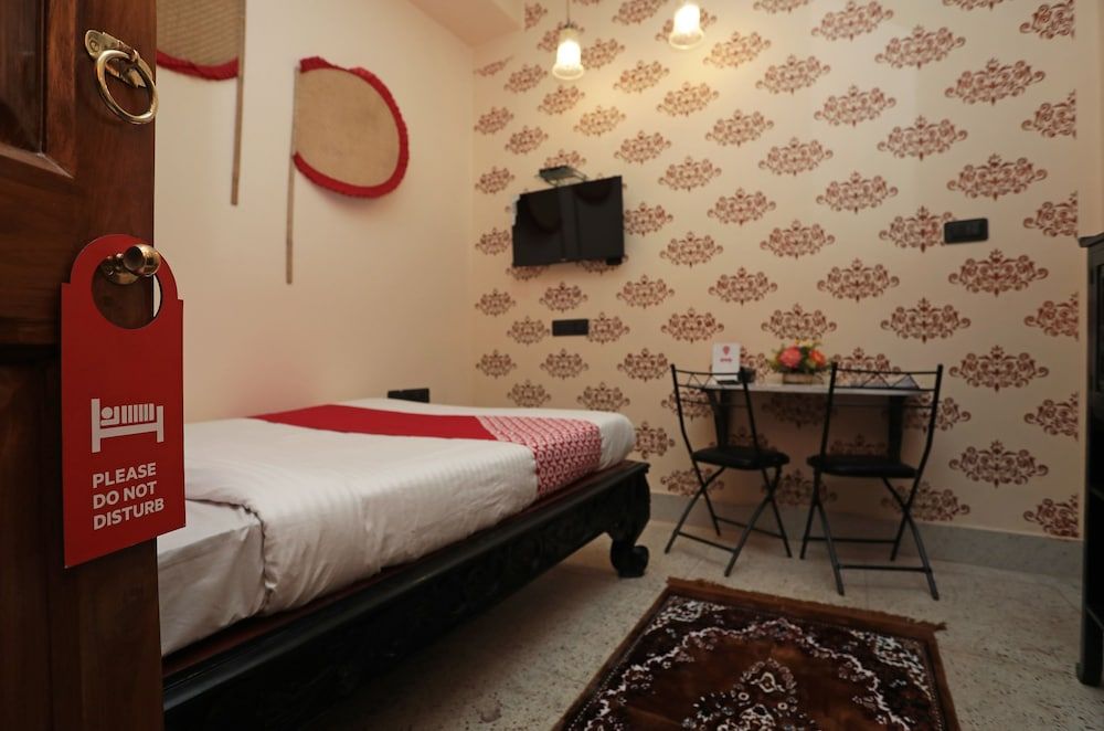 OYO 22297 Hotel 86b Double or Twin Room 24