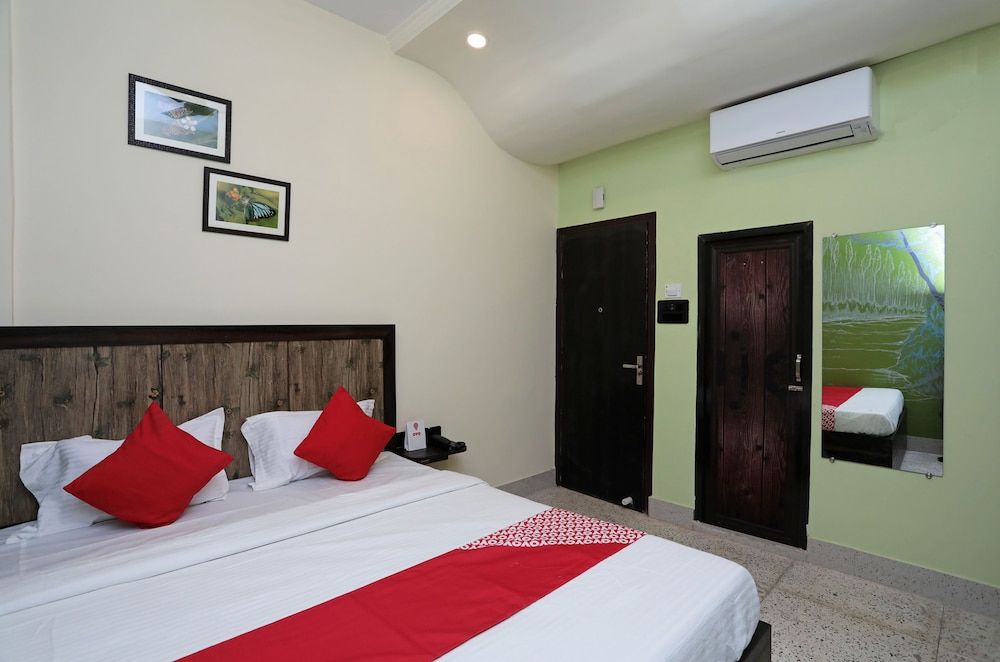OYO 22297 Hotel 86b Double or Twin Room 11