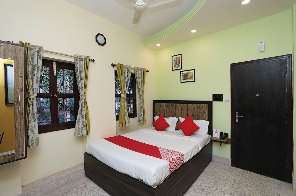OYO 22297 Hotel 86b Double Room, 1 Queen Bed 2