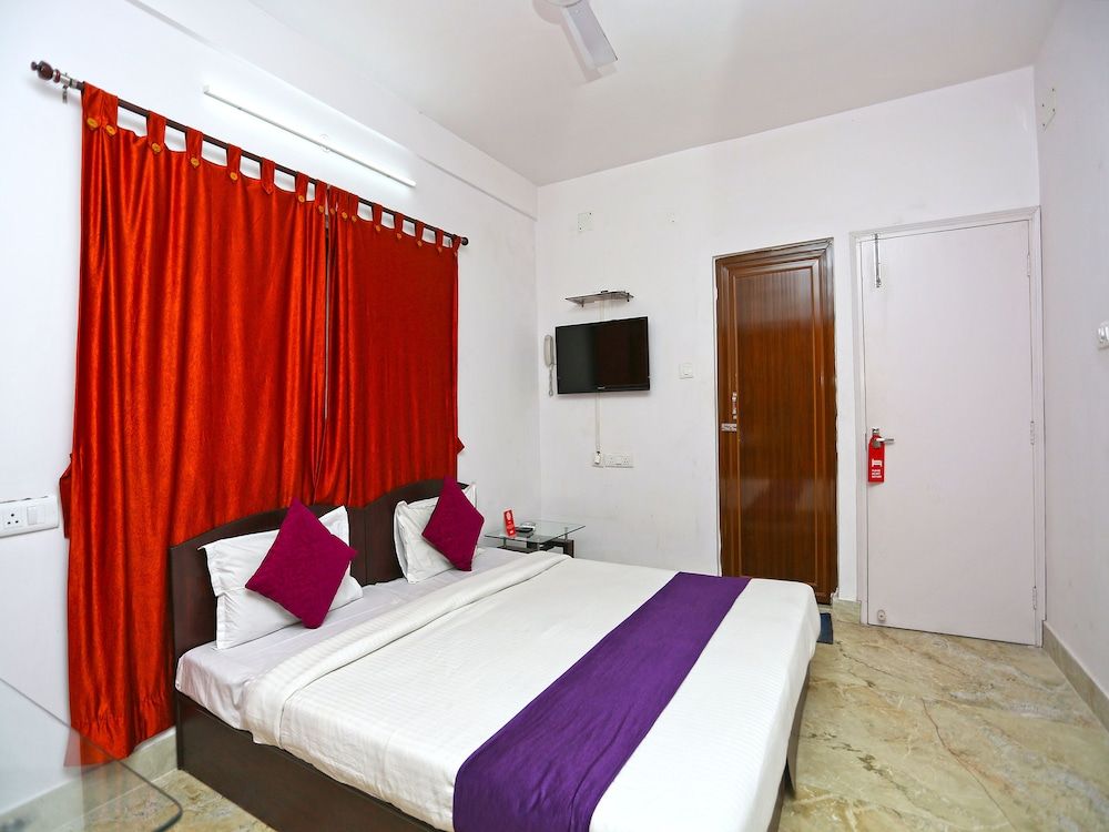 OYO 9980 Violet Guest House Classic Room 10