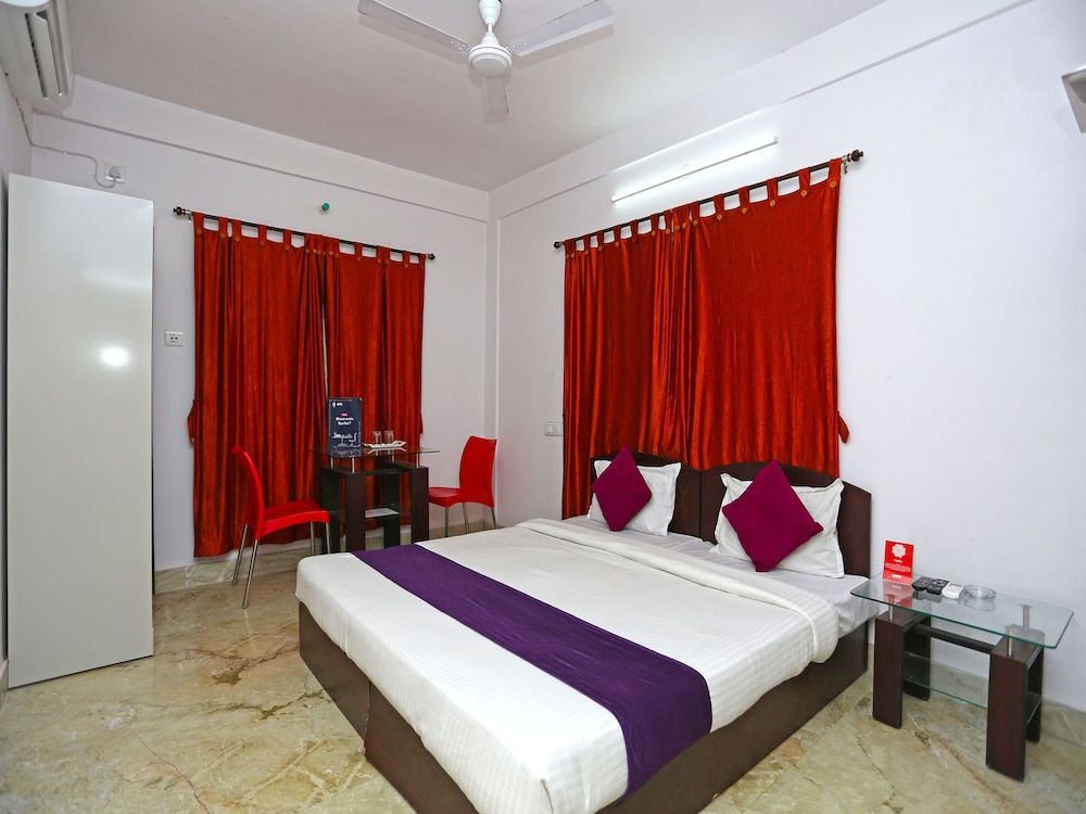 OYO 9980 Violet Guest House Classic Room 12