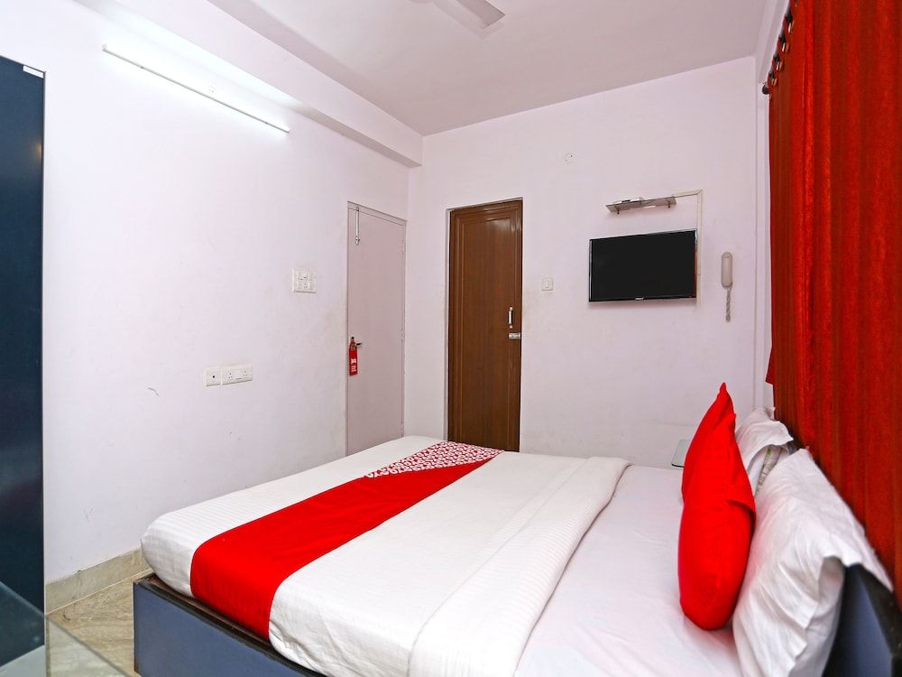 OYO 9980 Violet Guest House Classic Room 9