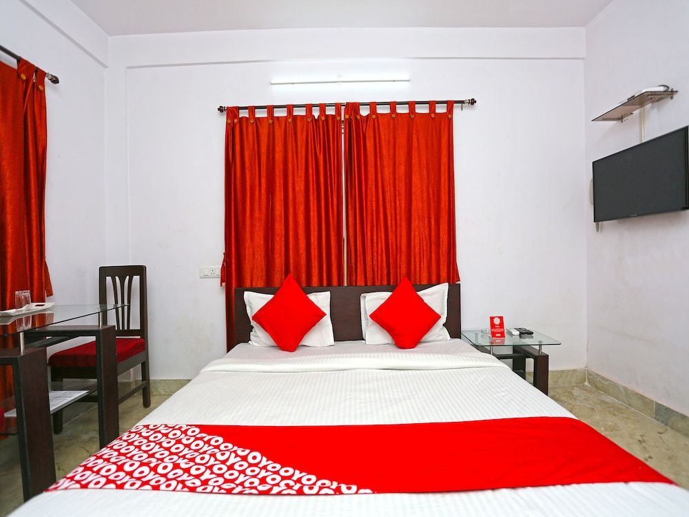OYO 9980 Violet Guest House Classic Room 6