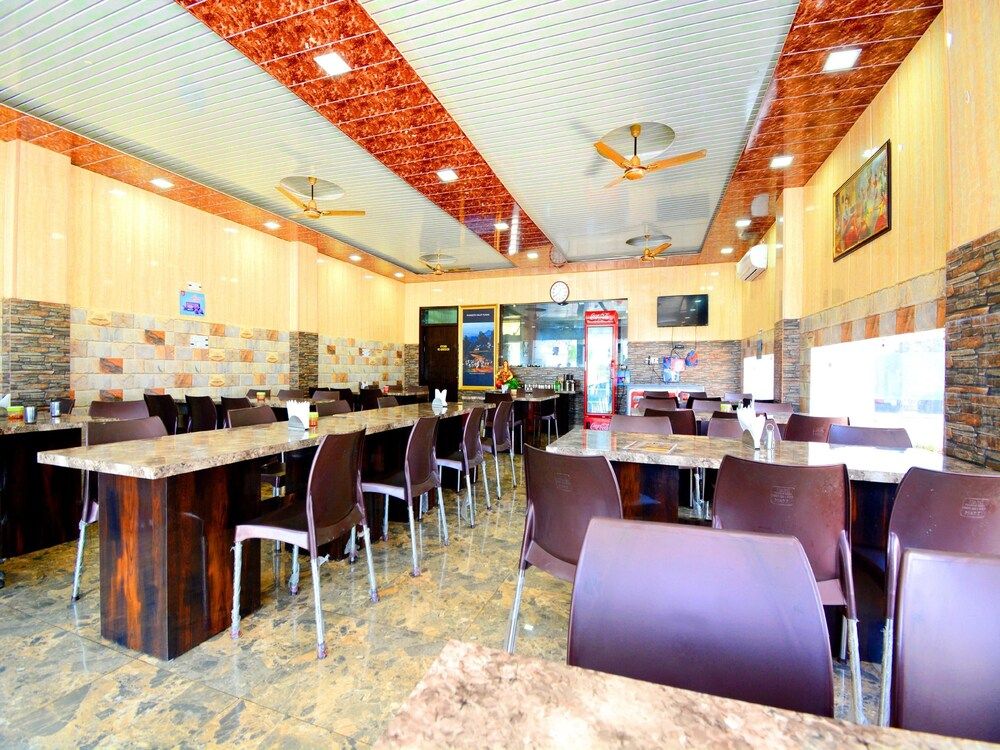 undefined OYO 37902 Kaler Regency 5