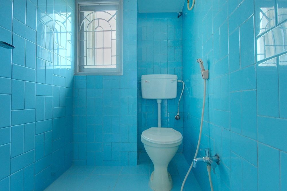 OYO 28833 Joe Grande Standard Room 10