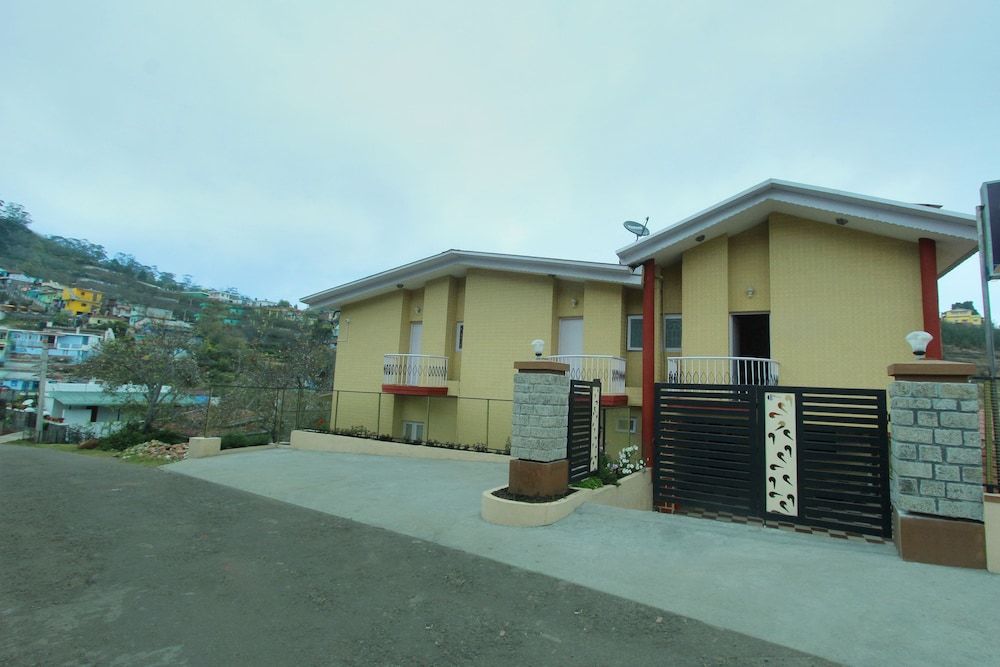 OYO 28833 Joe Grande