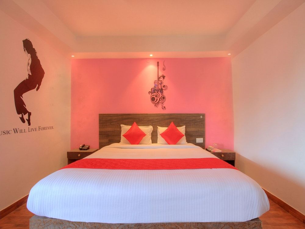 OYO 16965 Jia Stays Double or Twin Room 20