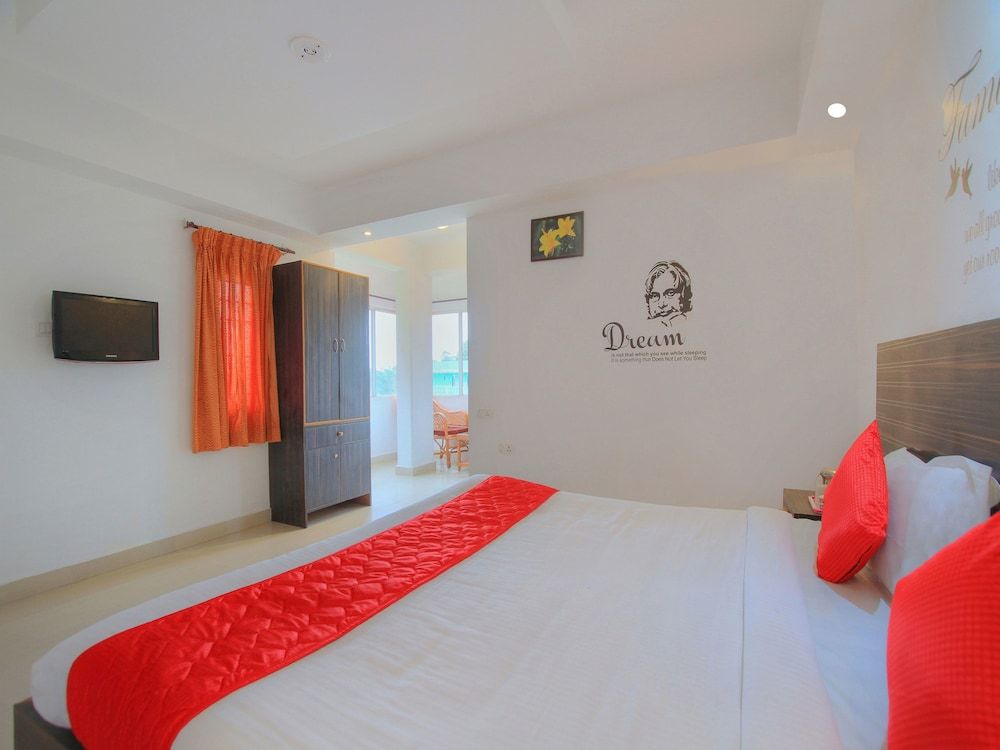 OYO 16965 Jia Stays Double or Twin Room 11