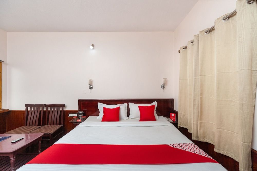 OYO 27809 Hotel Ganapathy Garden Standard Room 3