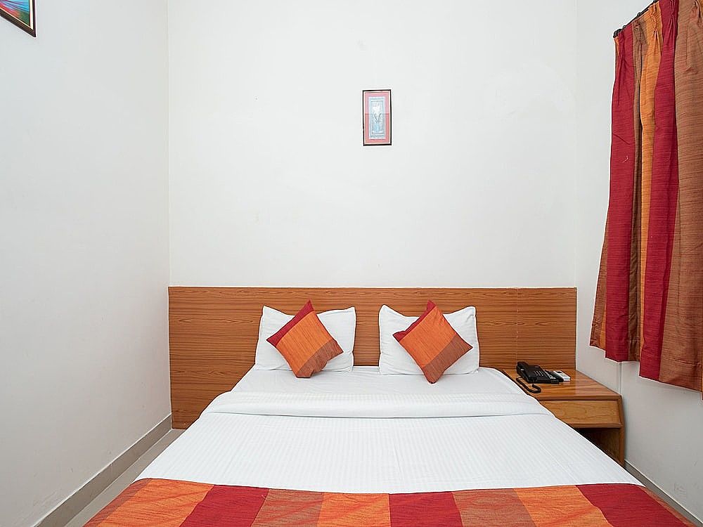 undefined OYO 8845 Airport AC Transit Stay 6