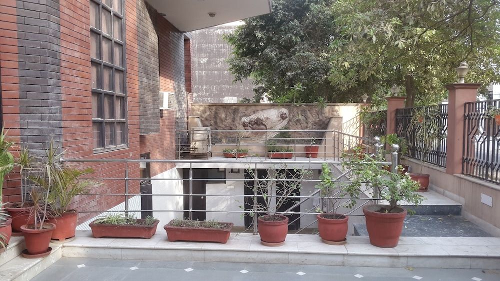 undefined Hotel B&B INN 3