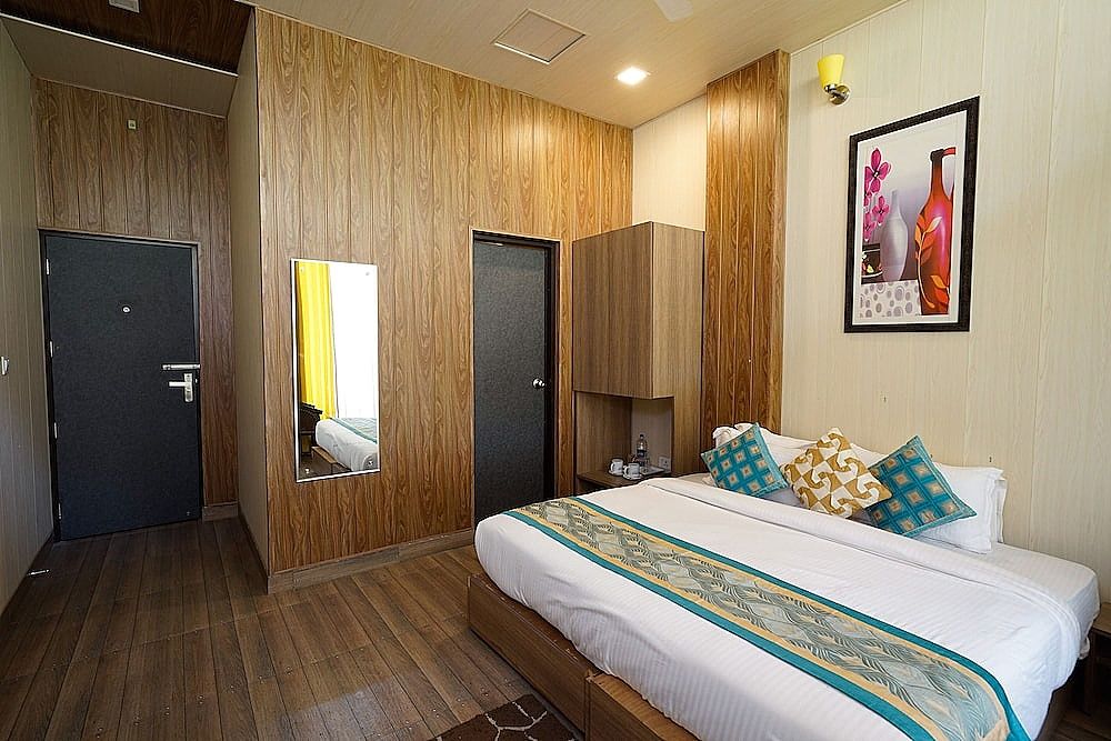 Haut Monde Hill Stream Resort and Spa Moksha 8