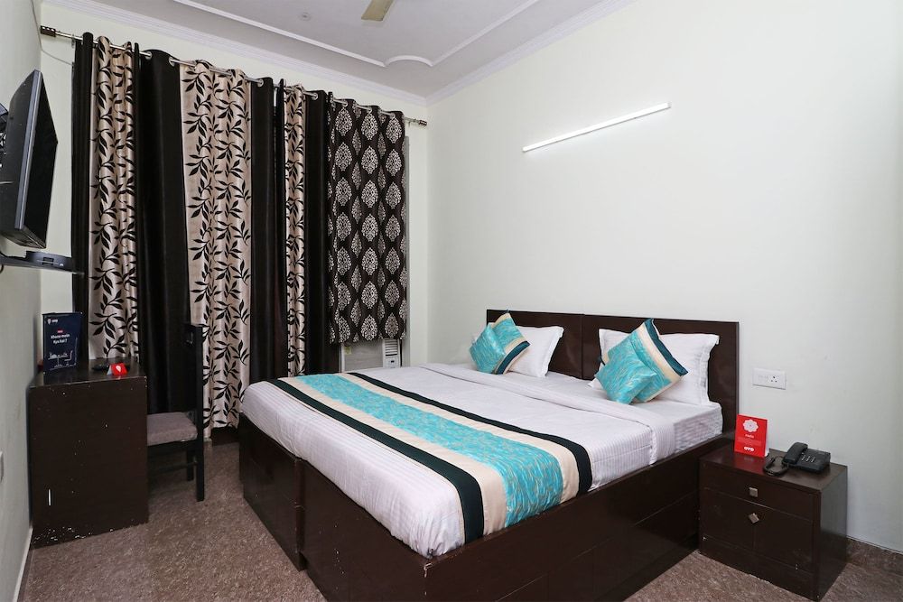 undefined OYO 10172 Dhruv Residency 5