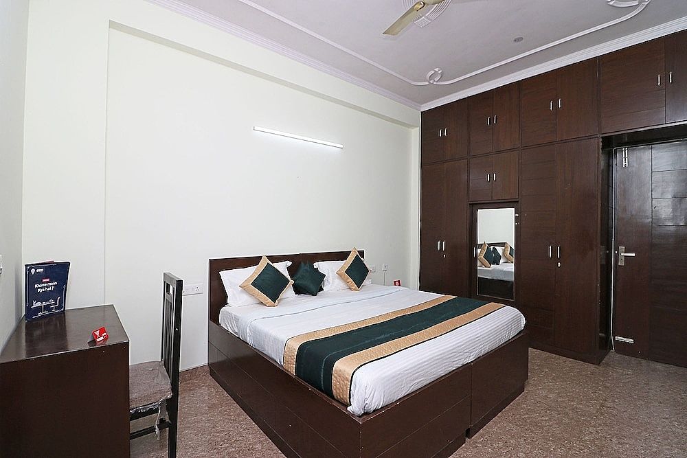 undefined OYO 10172 Dhruv Residency