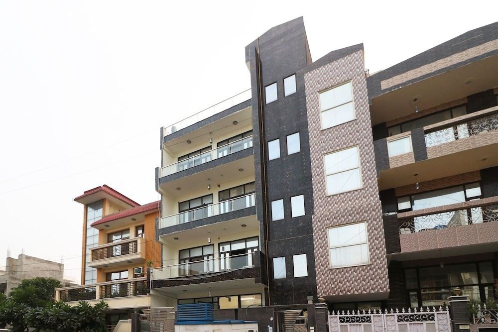 undefined OYO 10172 Dhruv Residency 2