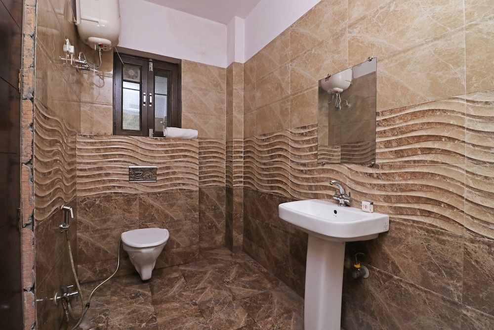 OYO 10172 Dhruv Residency Double or Twin Room 13