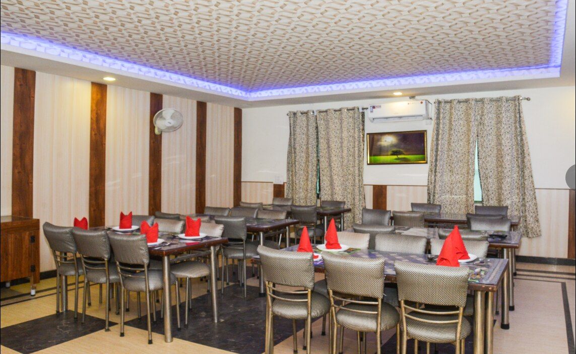 undefined Hotel Raj Palace Mahipalpur Near IGI Airport Delhi 4