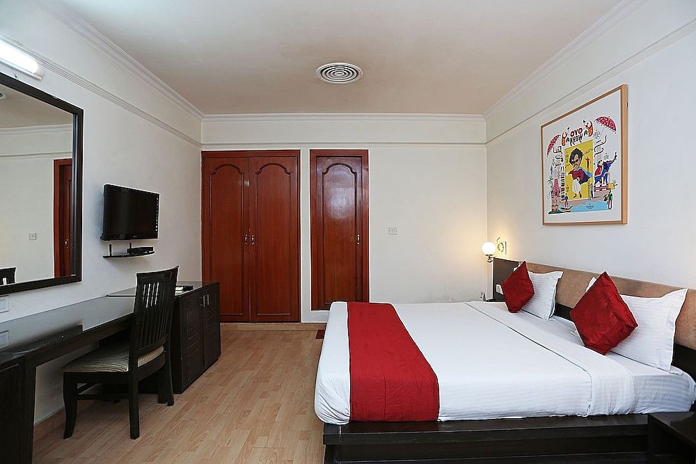 OYO 551 Hotel York Double or Twin Room 5