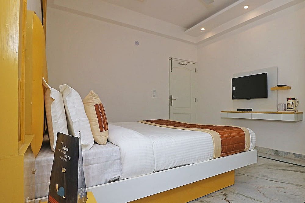 OYO 9821 Gali Hari Mandir Double or Twin Room 7