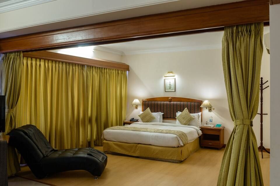 undefined Quality Inn Palms 5