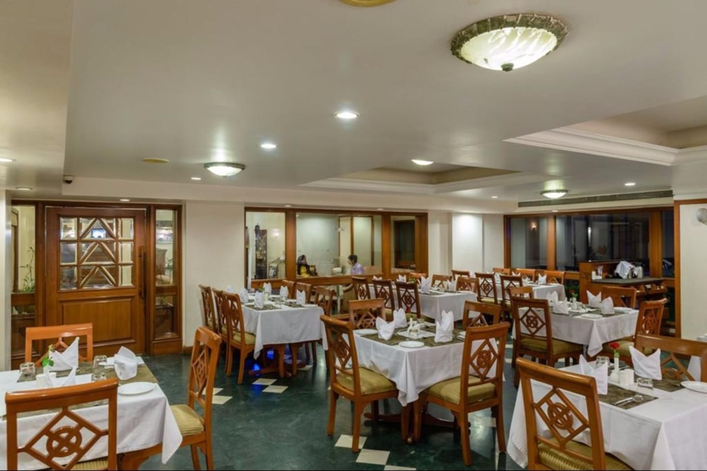 undefined Quality Inn Palms 3