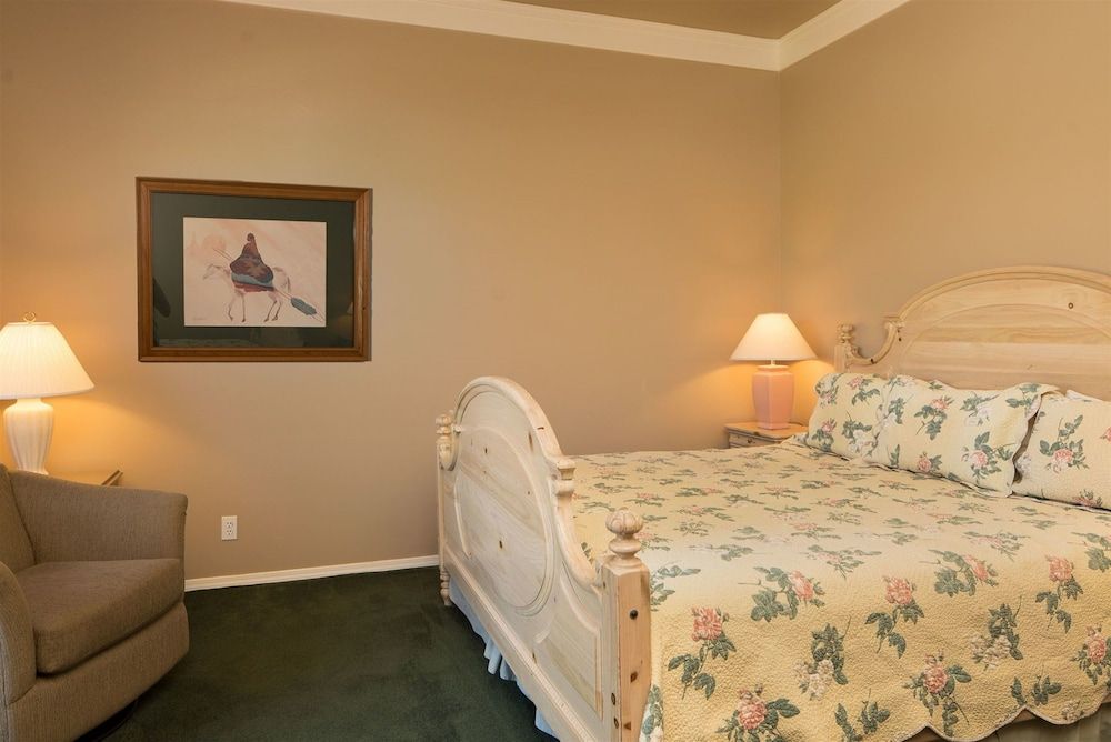 Canyon Villa Bed & Breakfast Inn of Sedona Indian Paintbrush