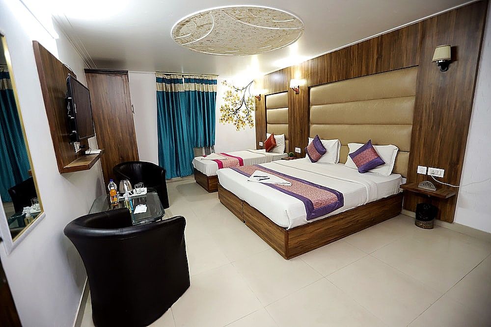 Triple Room