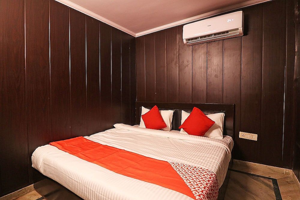 OYO 15763 Hotel Grand inn Double or Twin Room 4