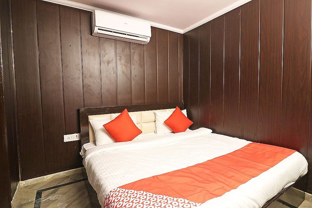 OYO 15763 Hotel Grand inn Double or Twin Room 3