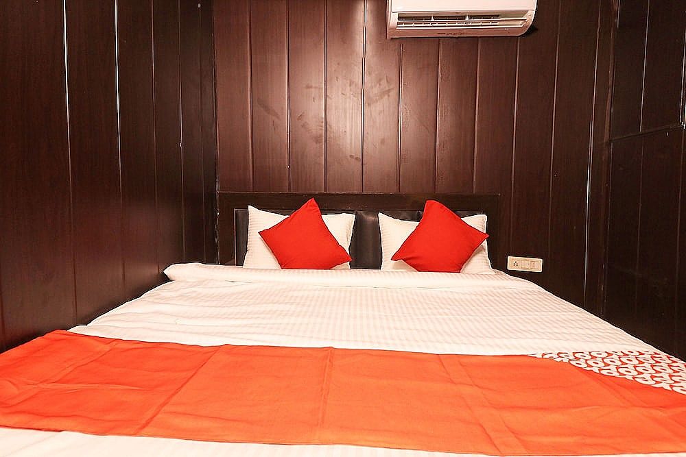 OYO 15763 Hotel Grand inn Double or Twin Room 2