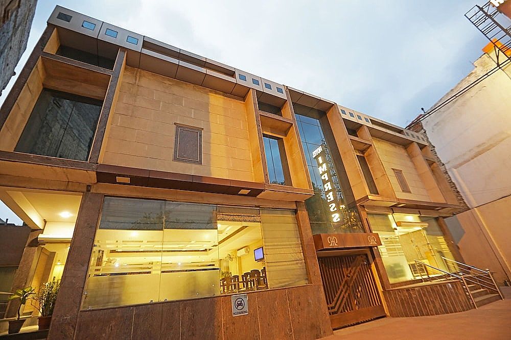 Main Image