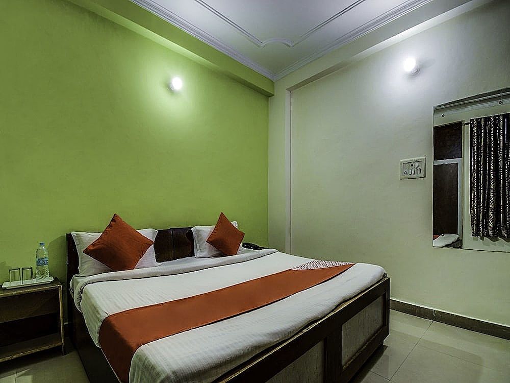 Deluxe Double or Twin Room, 1 King Bed