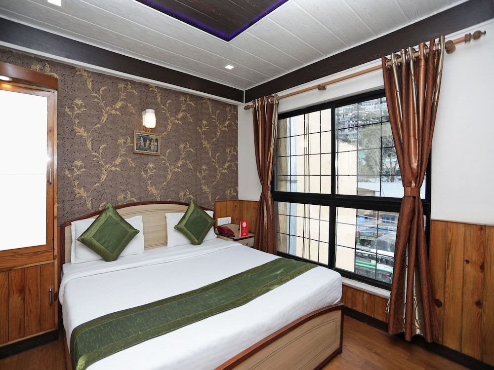 Vansh Regency Double or Twin Room 14