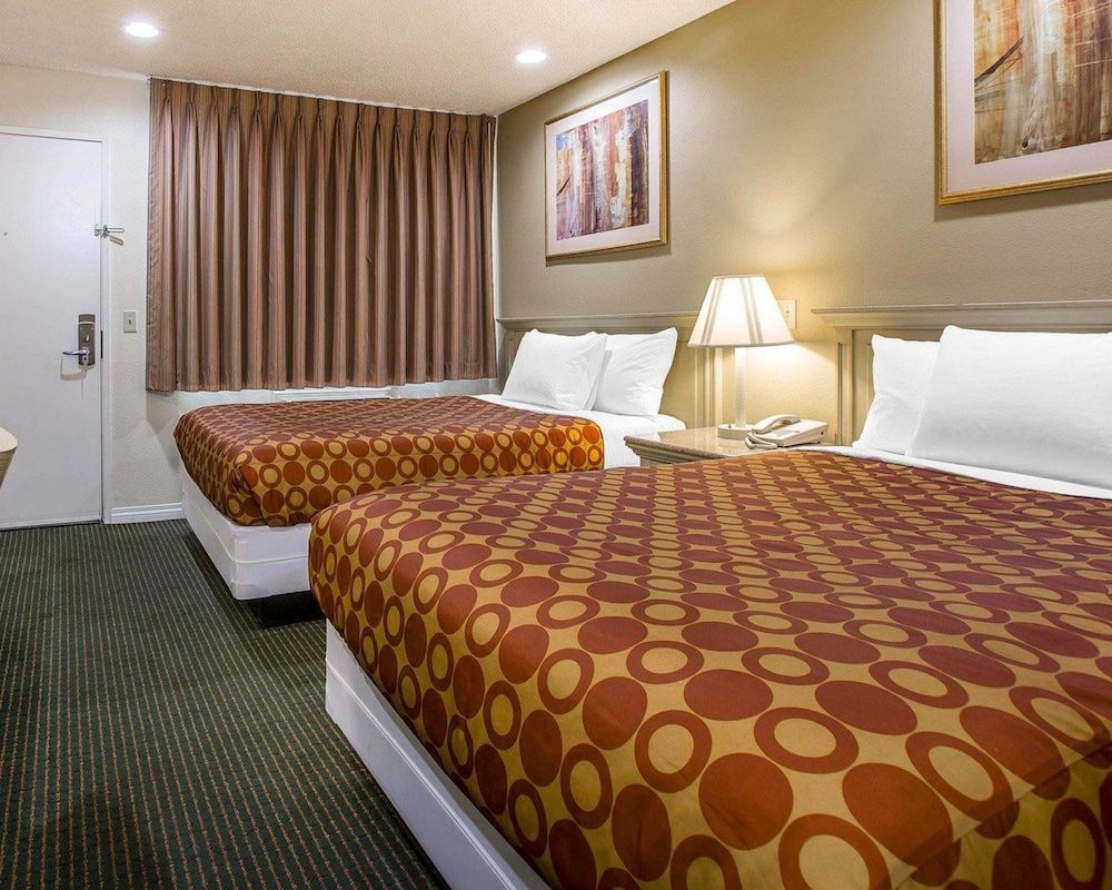 Standard Double Room, 2 Double Beds, Non Smoking