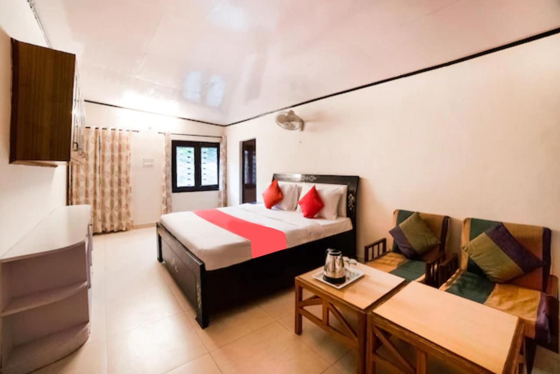 Deluxe Double Bed Room