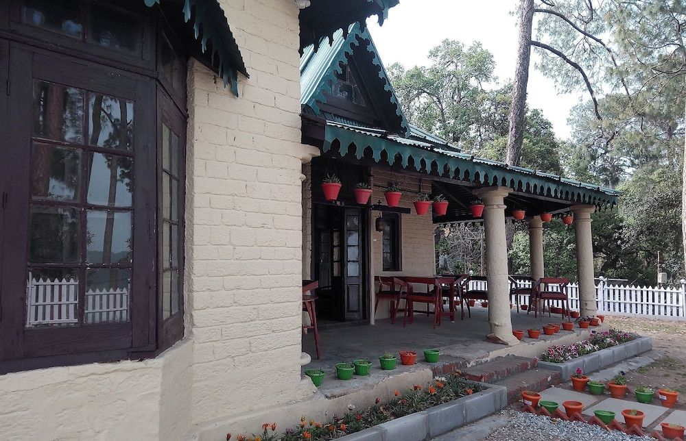 undefined Frozen Woods Resorts Bungalow 5