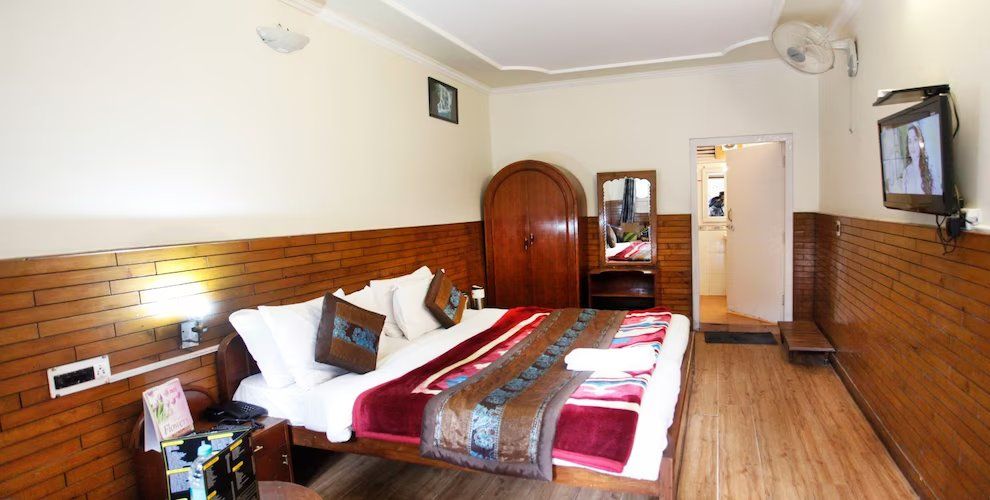 Hotel Aroma Nainital By Royal Collection Hotels Deluxe Room 17