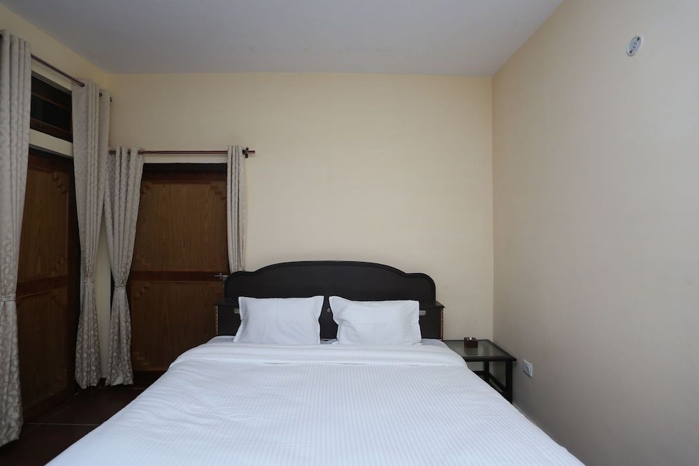 undefined OYO 12312 Home Lake View 2 BHK Bhimtal 7