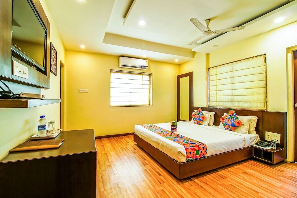 undefined FabHotel Loharkar 54 - Near Platinum Hospital Sitabuldi 8