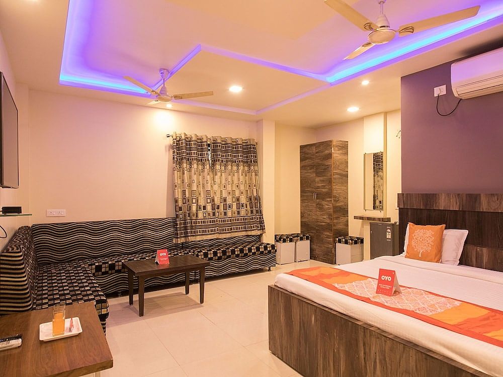 OYO 10365 Hotel RR Double or Twin Room 14